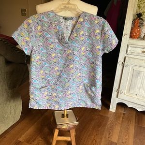 Wear for Care size large scrub top